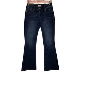 M Jeans by Maurices Dark Wash Flare Stretch Denim Size 4 Short